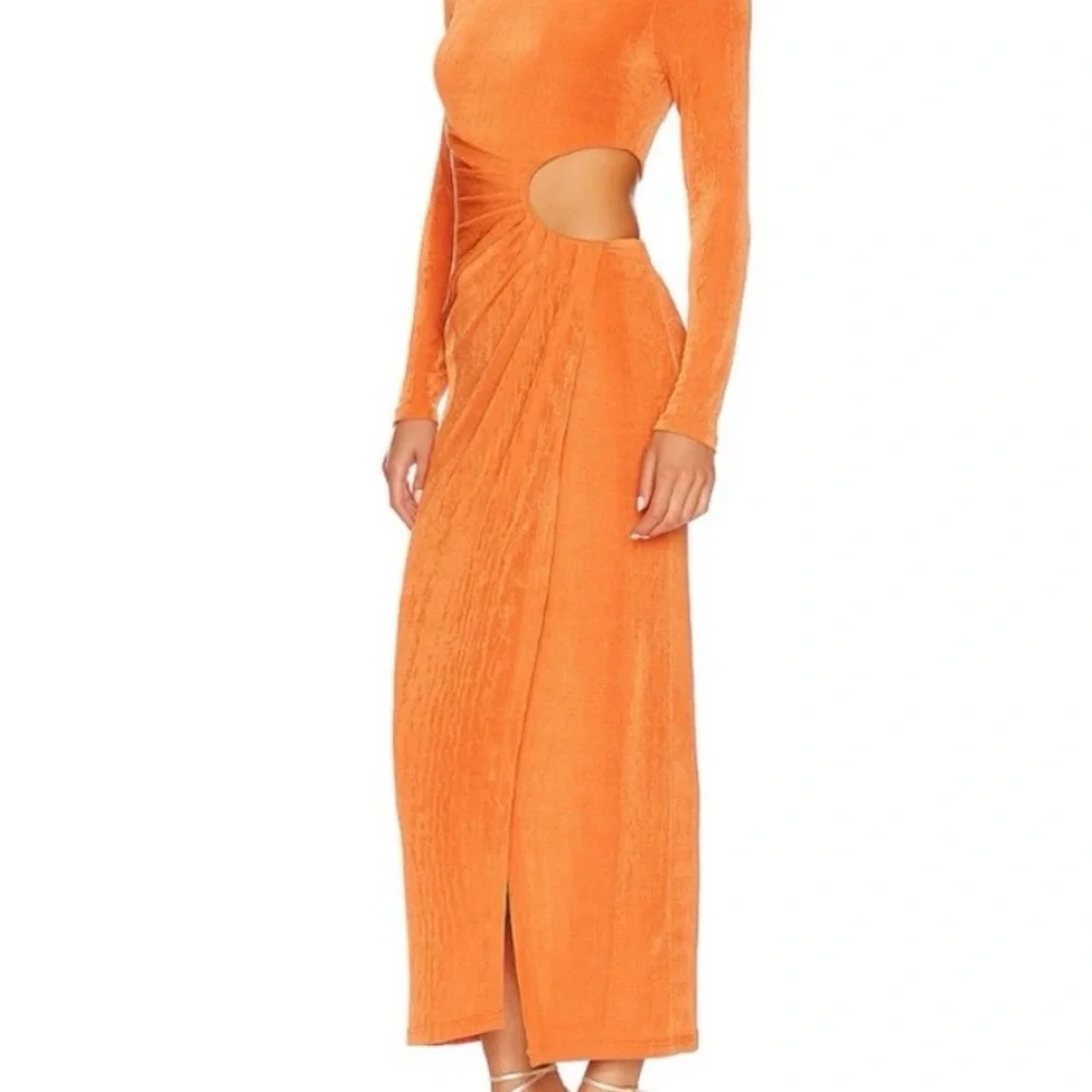 Significant Other Gold Cutout Dress - Picture 4 of 8